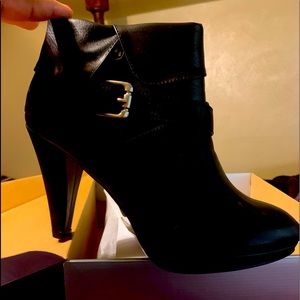 Lane Bryant 'Bootie/Heels' (9W) NWT- Black